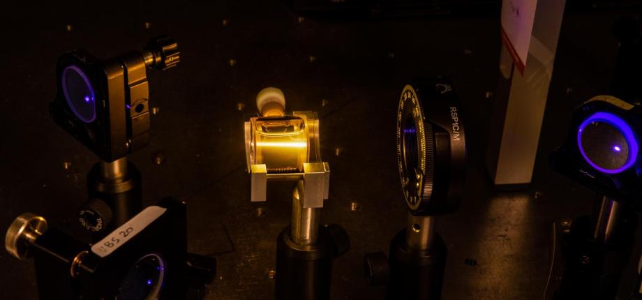 Protein and DNA folding dynamics probed by time-resolved circular dichroism